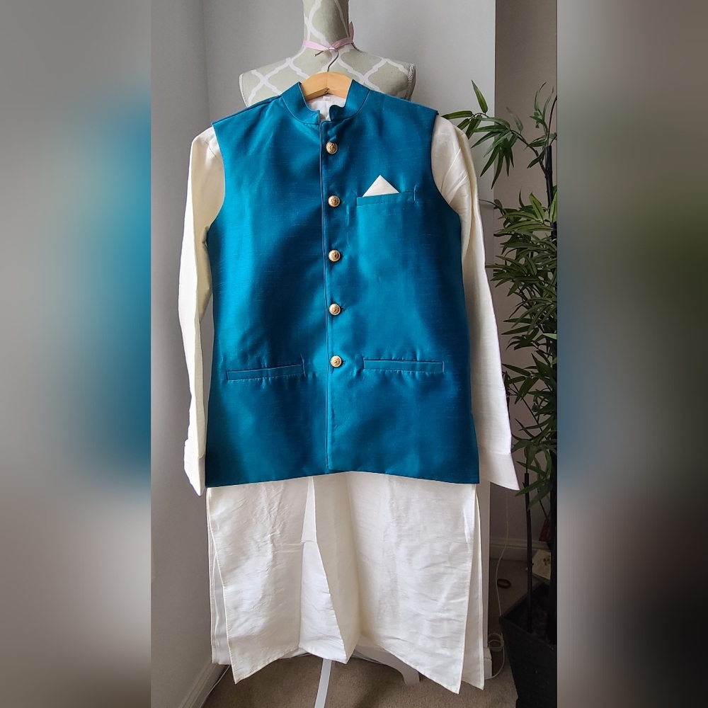 Mens Sherwani 3 Piece Set